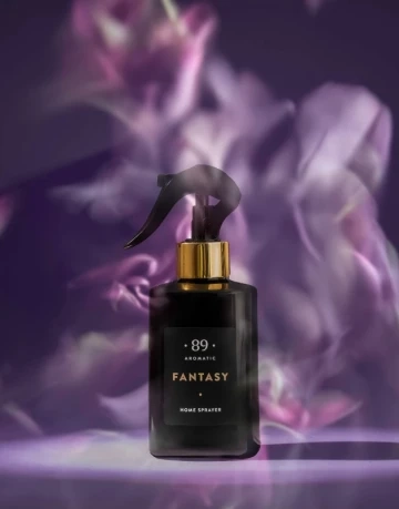 Purškiamas namų gaiviklis Fantasy 300ml su ilgai išliekančiu aromatu