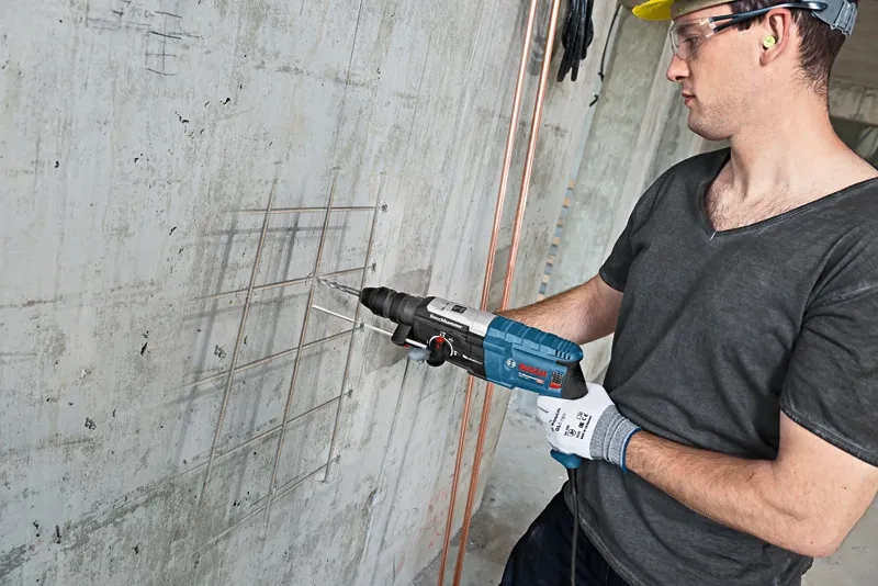 Bosch Professional perforatorius su greitai keičiamu griebtuvu