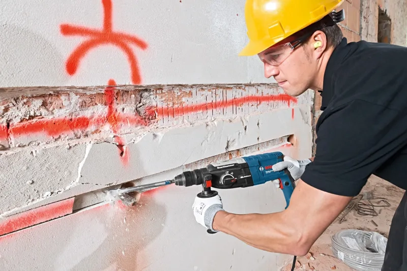 Bosch GBH 2-28 F su KickBack Control apsaugos sistema