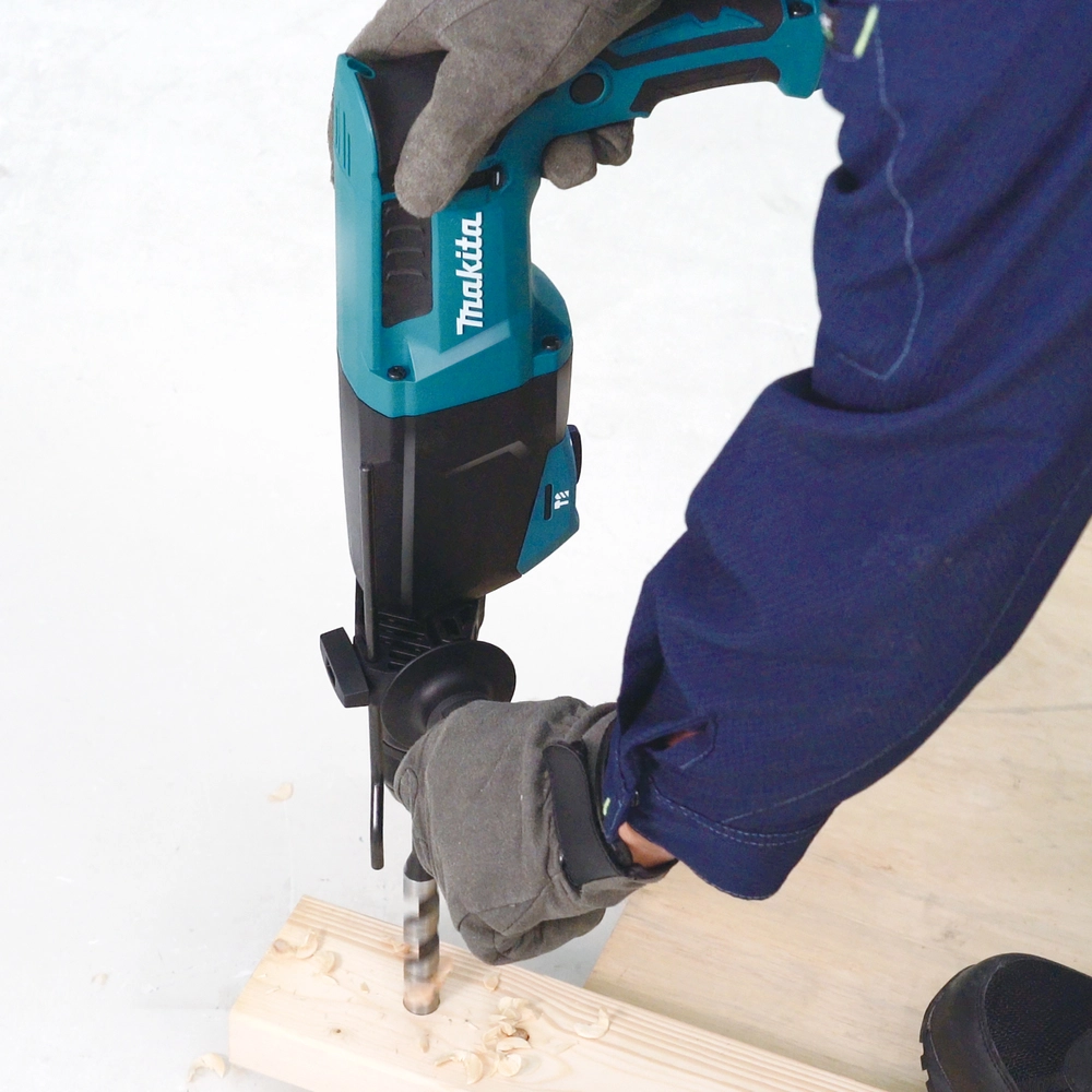 Makita HR2670FT perforatorius su priedais
