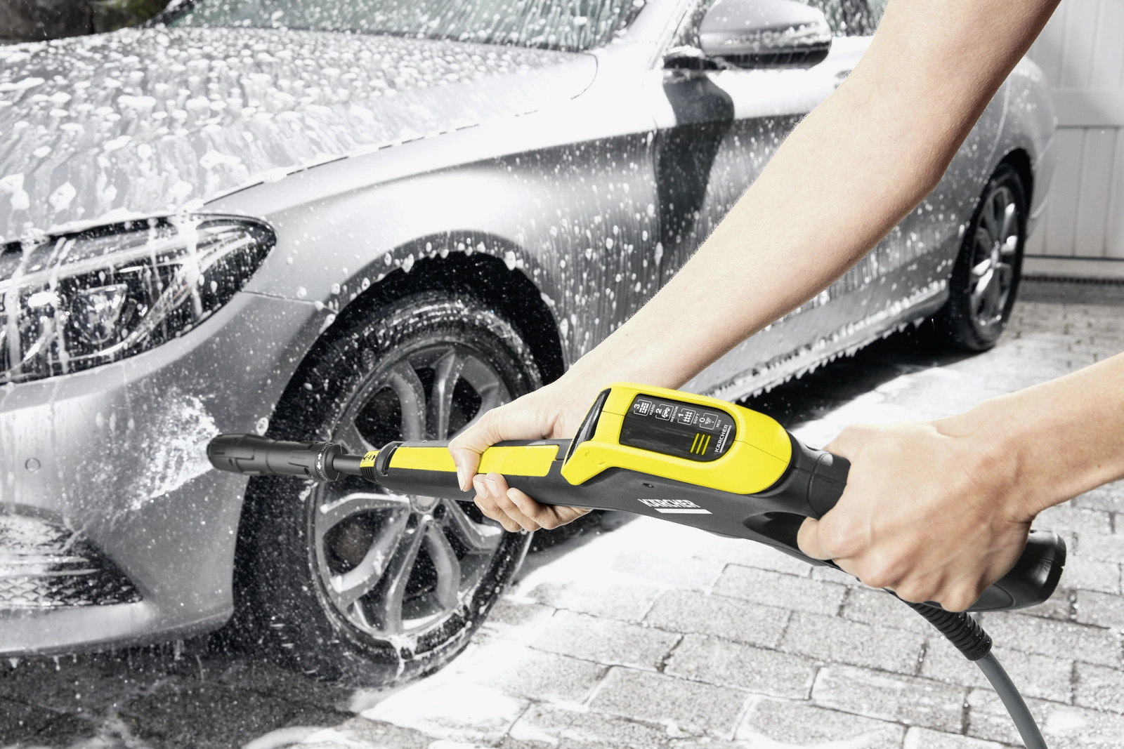 KARCHER K4 plovimo įrenginys su integruotu saugojimo tinklu