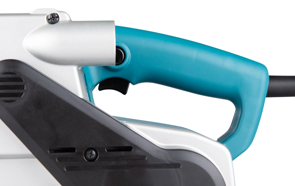 Makita 9404J komplektacija su įdėklu lagaminui