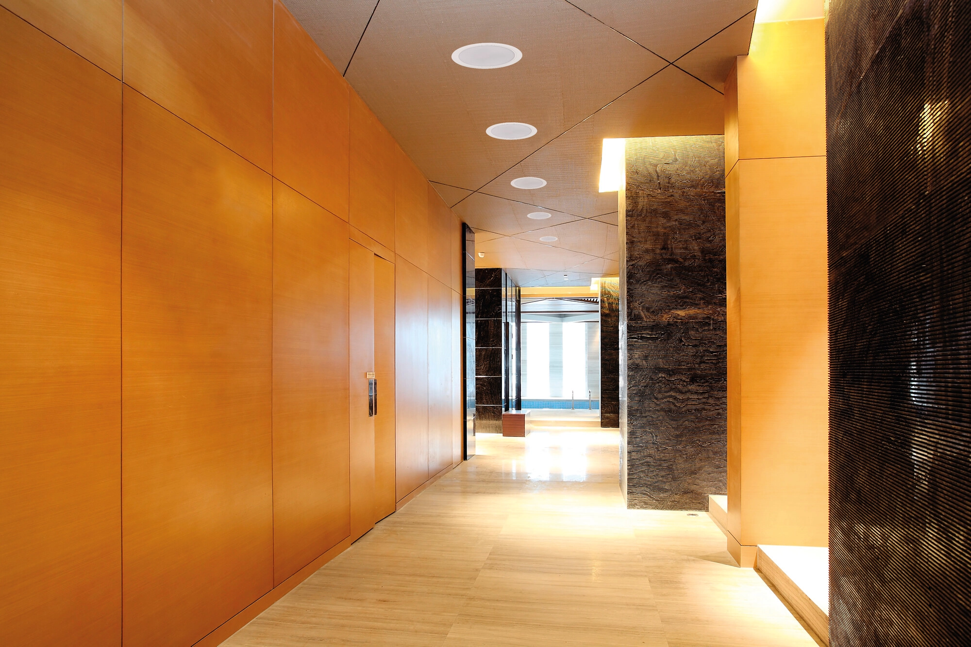 Plonas 26mm frameless LED downlight šviestuvas luboms su IP44 apsauga