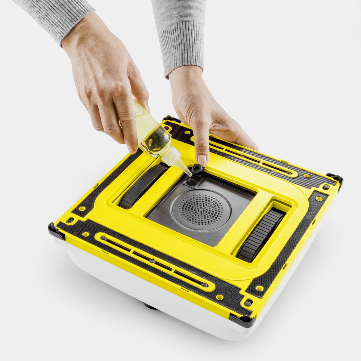 Langų valymo robotas KARCHER RCW 4 su mikropluošto šluoste