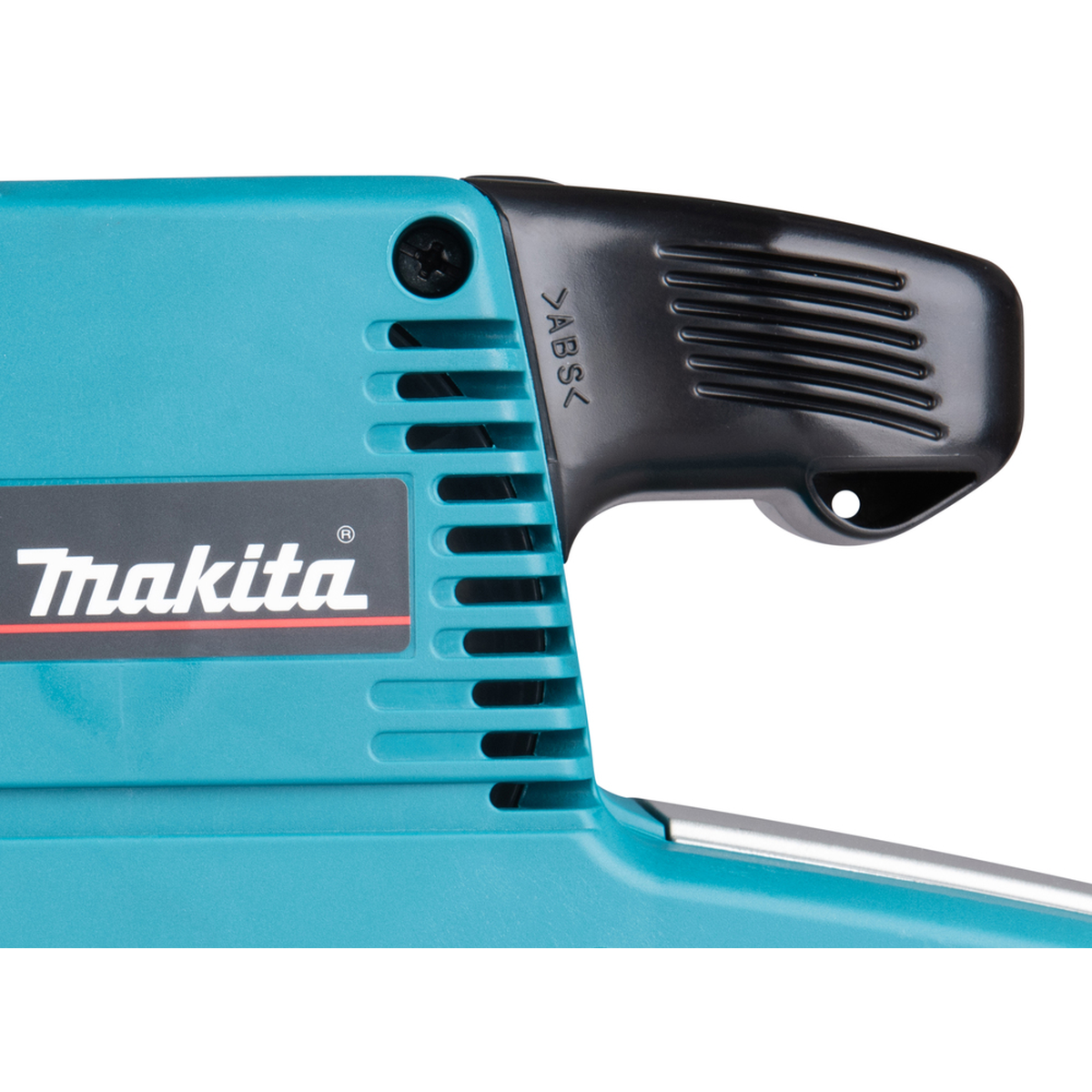 Makita 9404J ergonomiškas dizainas ir funkcionalumas