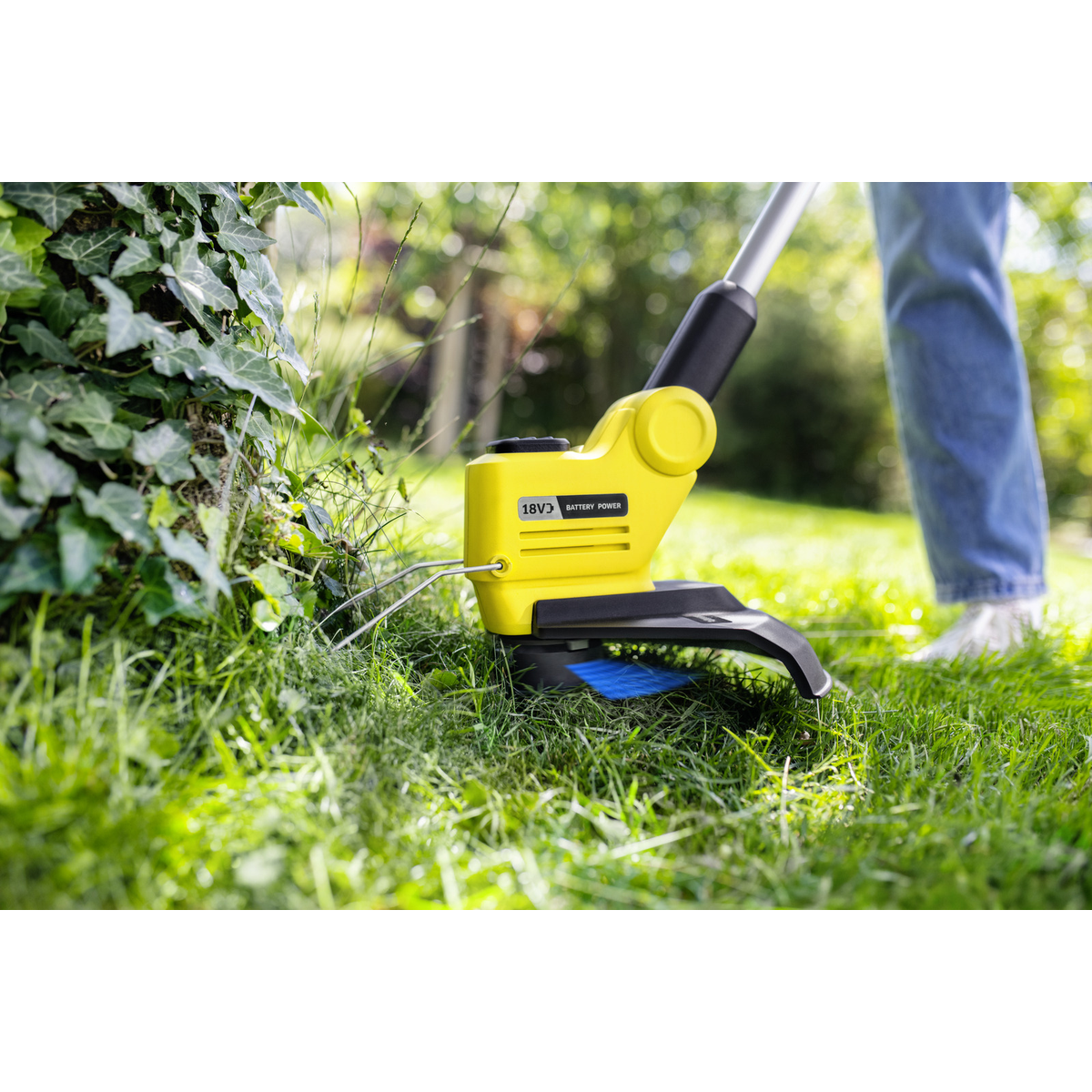 Universalus KARCHER LTR 3-18 trimeris sunkiai pasiekiamoms vietoms
